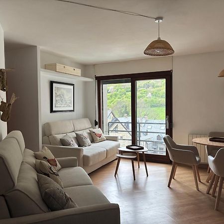 Tuca - Apartamento En Vielha Betren Luaran gambar